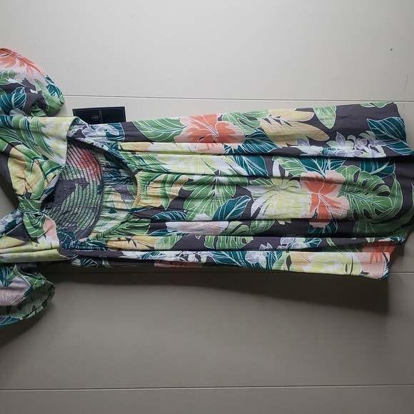 Volcom Excapism Mini Cut Out  Dress Slate Grey - Picture 7 of 16